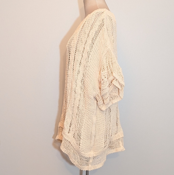 Dex Crochet Beige Beach Cover Up/Top - Picture 5 of 9